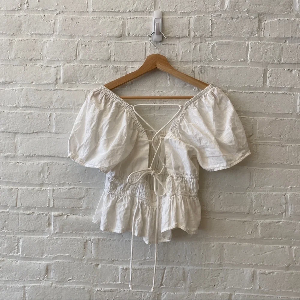 Free People || Phoebe‎ Smocked Puff Sleeve Lace Up Open Back Top White XS